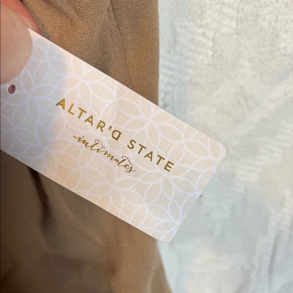 Altar'd State Intimates Nude Thong Bodysuit, Size M/L - Picture 4 of 5